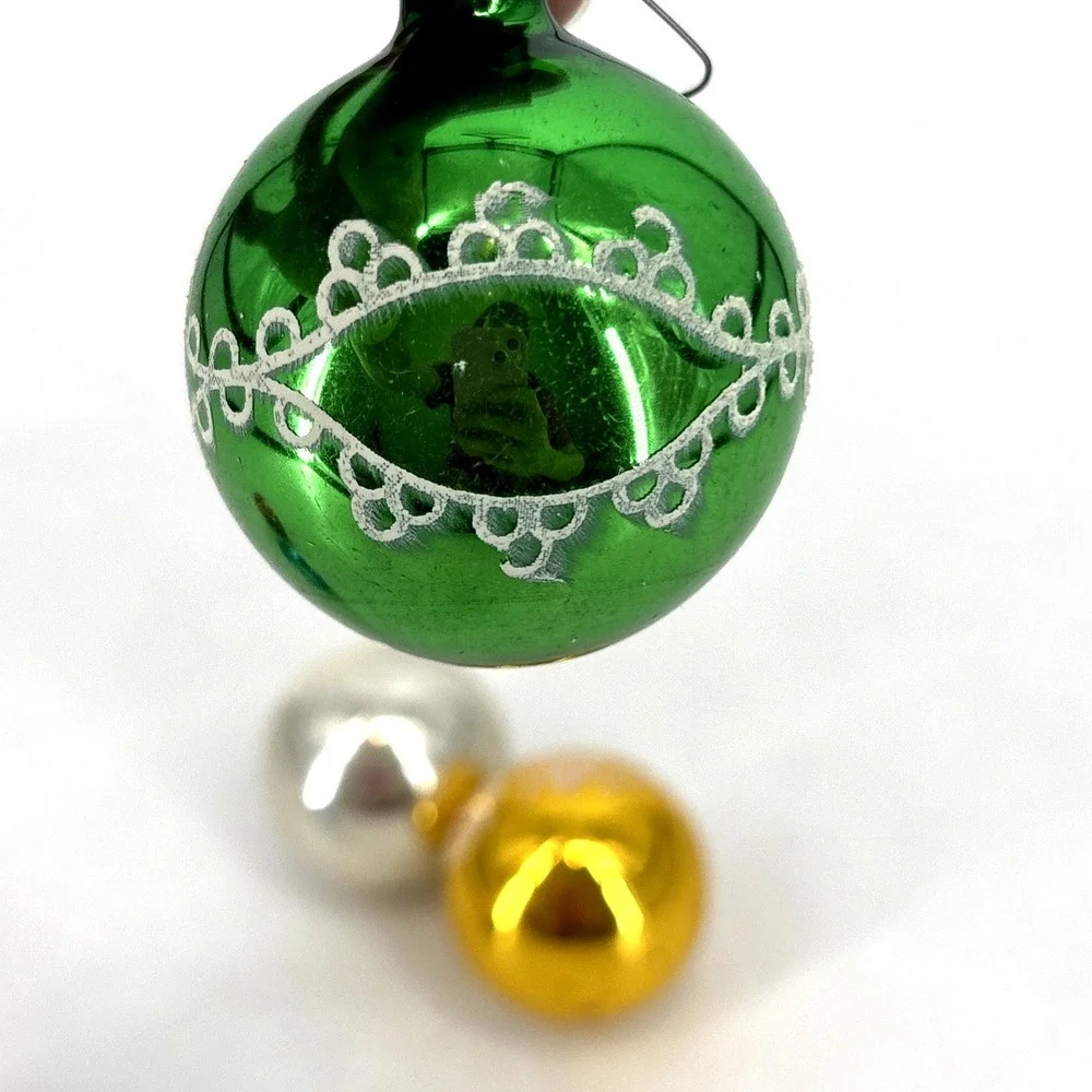 Vintage Lot 5 Stenciled Christmas Ornaments Mercury‎ Glass Shiny Brite Made USA